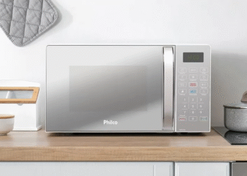 7 mitos sobre micro-ondas que você ainda acredita — e a ciência já desmentiu