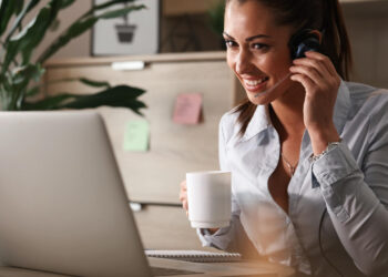 Descubra como o Consultor Online transforma sua experiência de compra